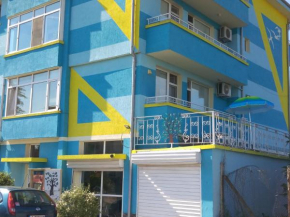 Къща за гости Синьо Лято, Pomorie